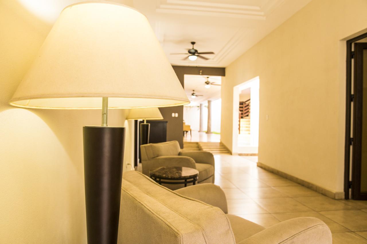 Hotel El Viejo Inn Чинандега Экстерьер фото